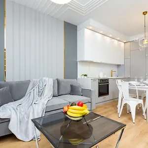 One Bedroom In Center By Renters Prestige Apartament